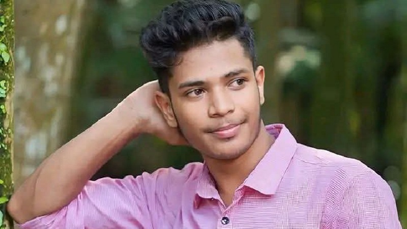 নোয়াখালীতে যুবককে কুপিয়ে হত্যা